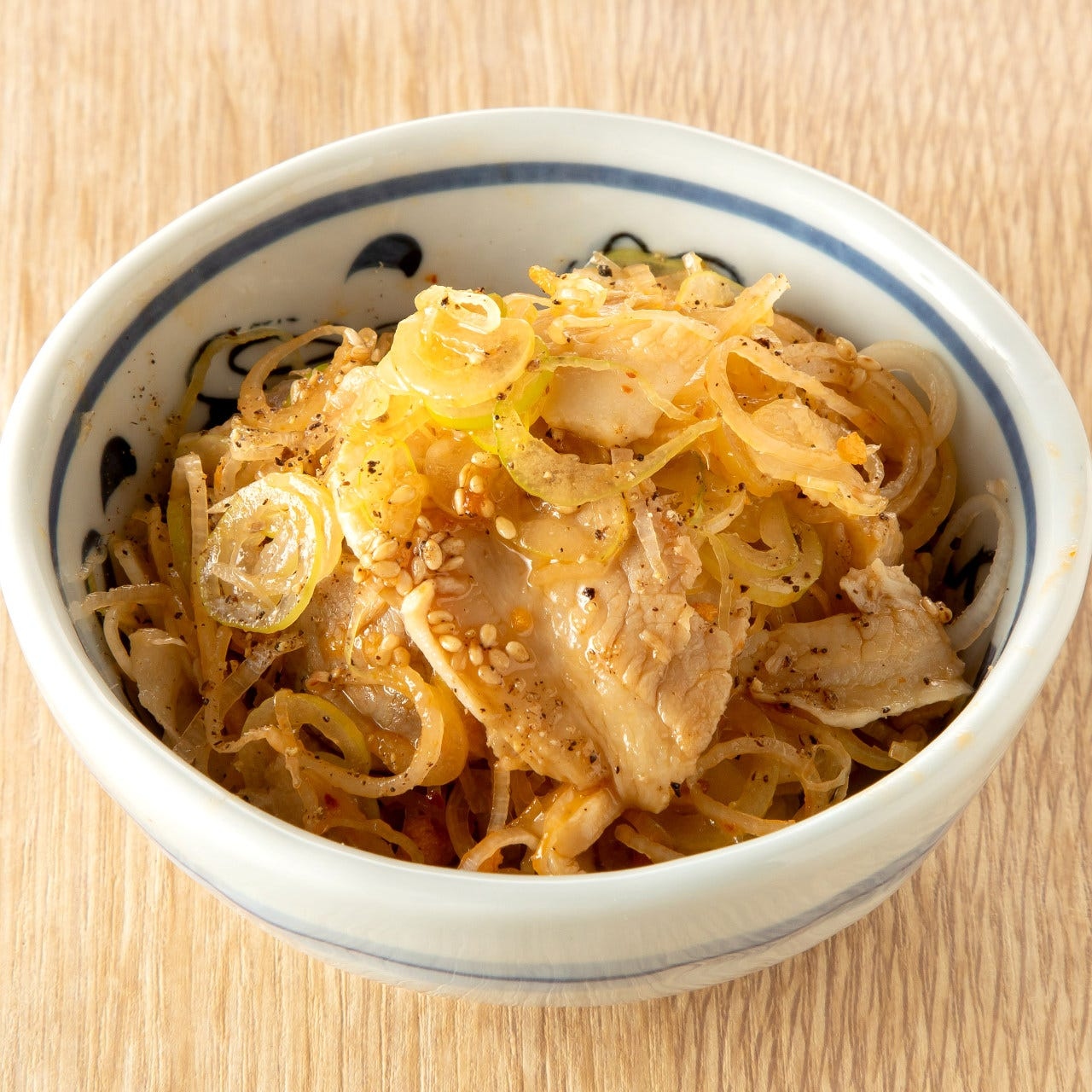 お酒と相性抜群の一品を取りそろえています | 大衆＆個室 祭酒場-マツリサカバ- 飯田橋東口駅前店